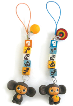 チェブラーシカのキューブストラップ